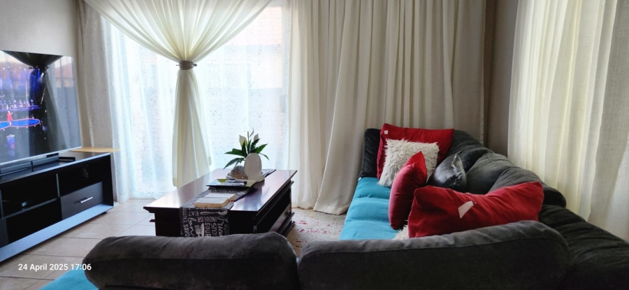 3 Bedroom Property for Sale in Waterkloof Hill Estate North West